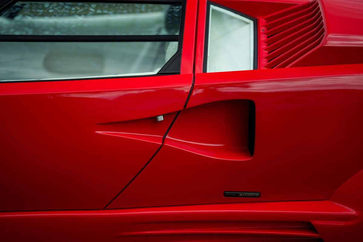 1989 Lamborghini Countach 25th Anniversary "Downdraft"