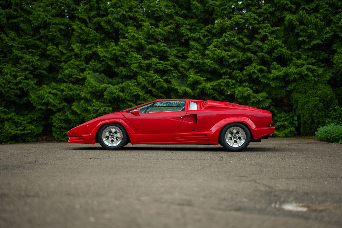 1989 Lamborghini Countach 25th Anniversary "Downdraft"