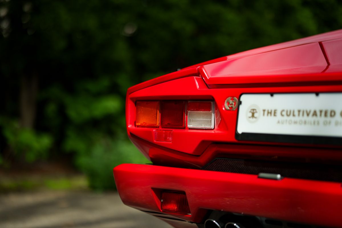 1989 Lamborghini Countach 25th Anniversary "Downdraft"