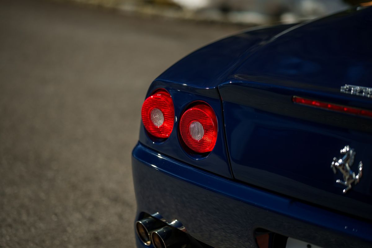 2001 Ferrari 550 Barchetta Pininfarina