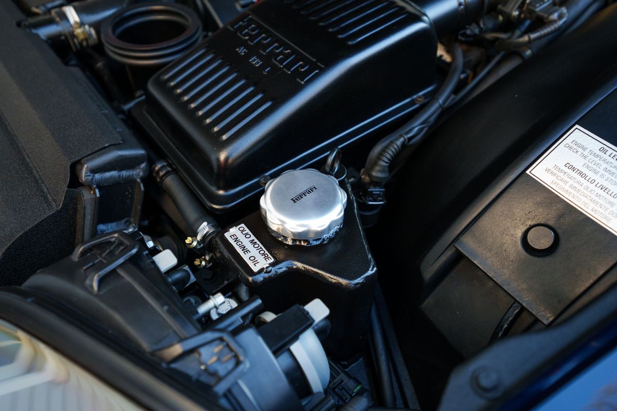 2001 Ferrari 550 Barchetta Pininfarina