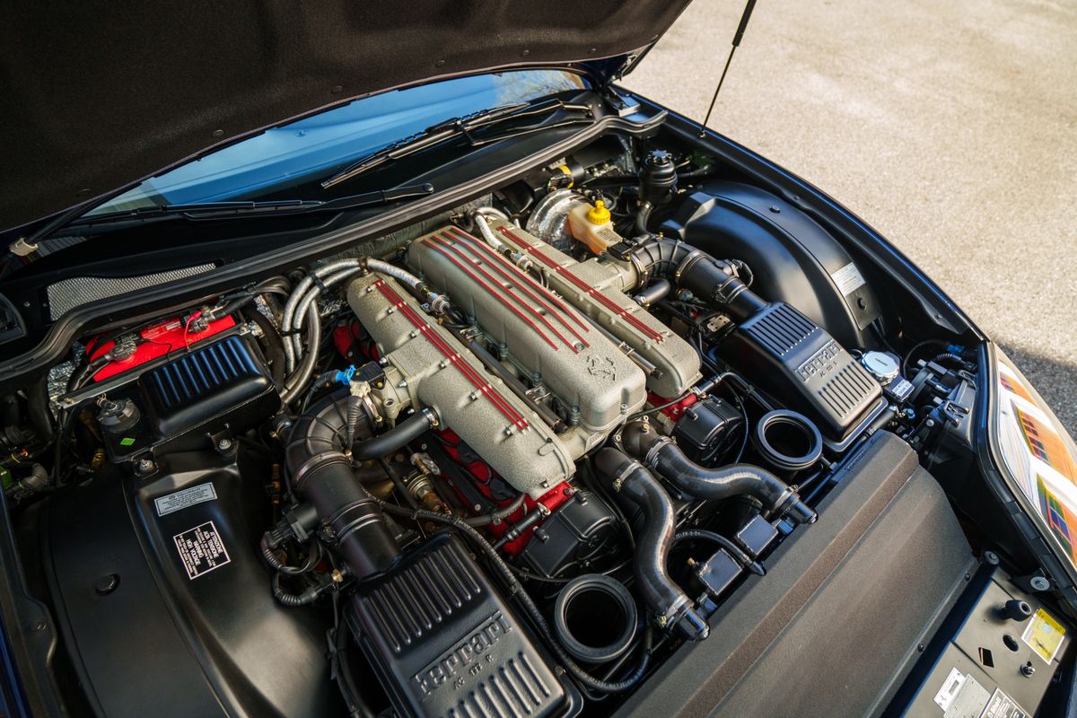 2001 Ferrari 550 Barchetta Pininfarina