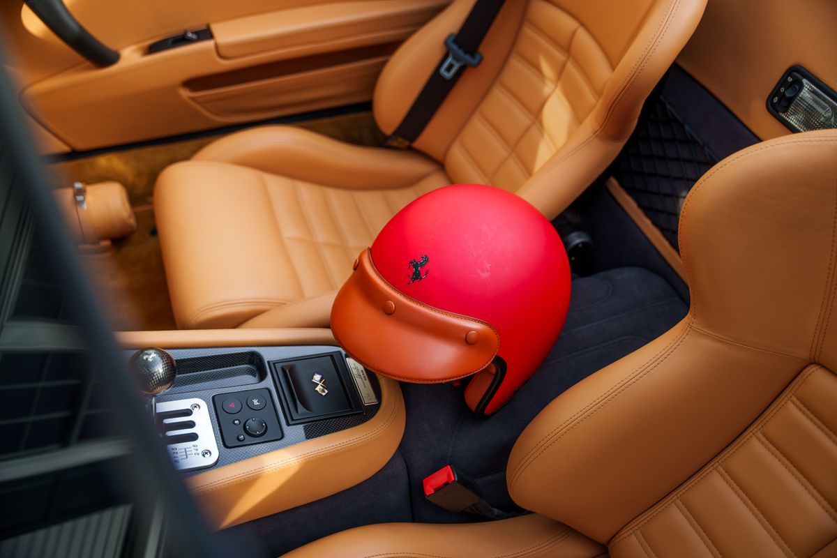 2001 Ferrari 550 Barchetta Pininfarina