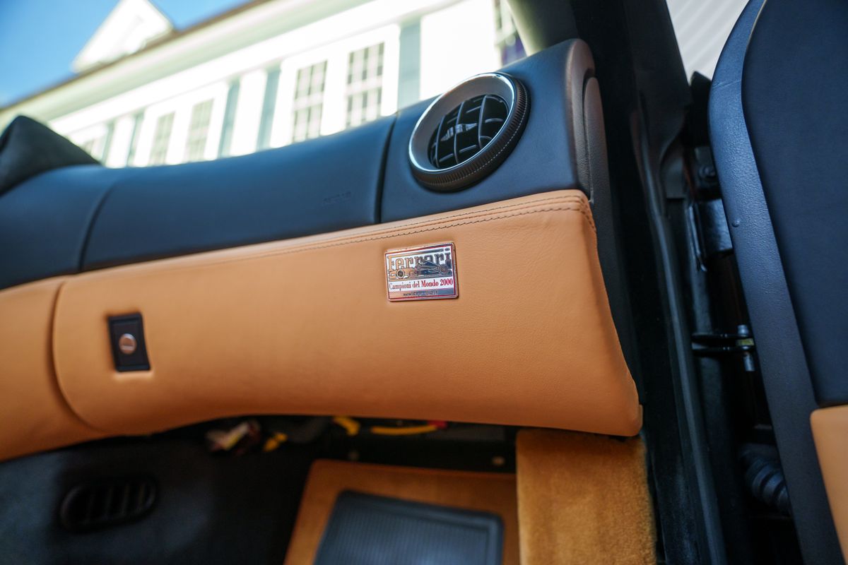 2001 Ferrari 550 Barchetta Pininfarina