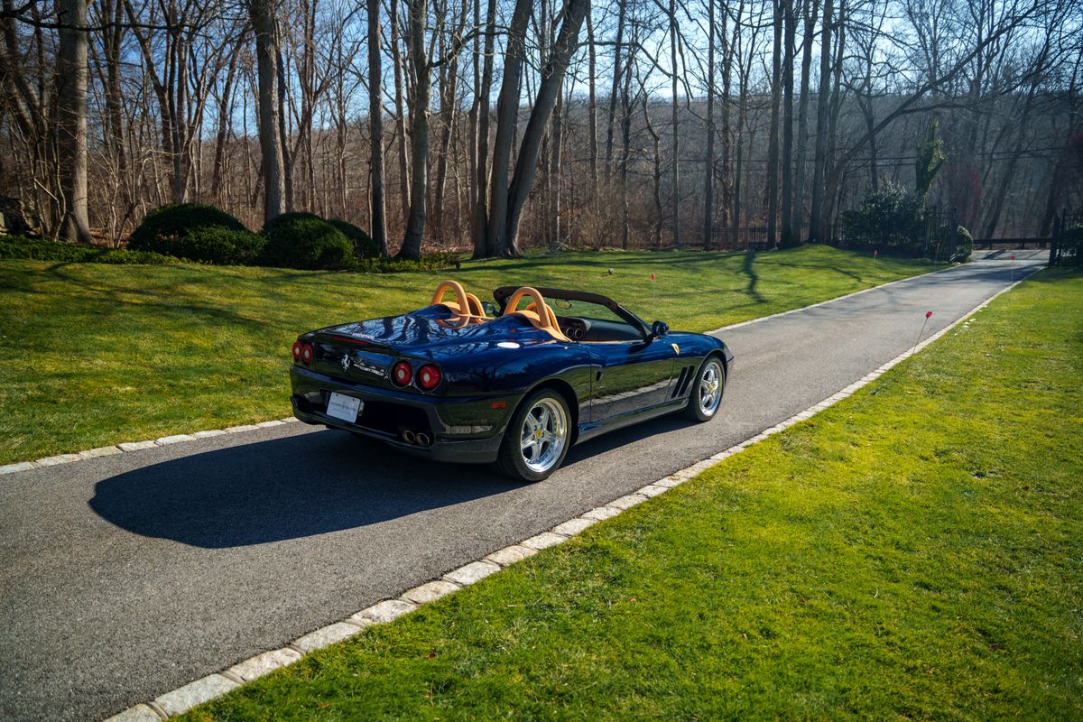 2001 Ferrari 550 Barchetta Pininfarina
