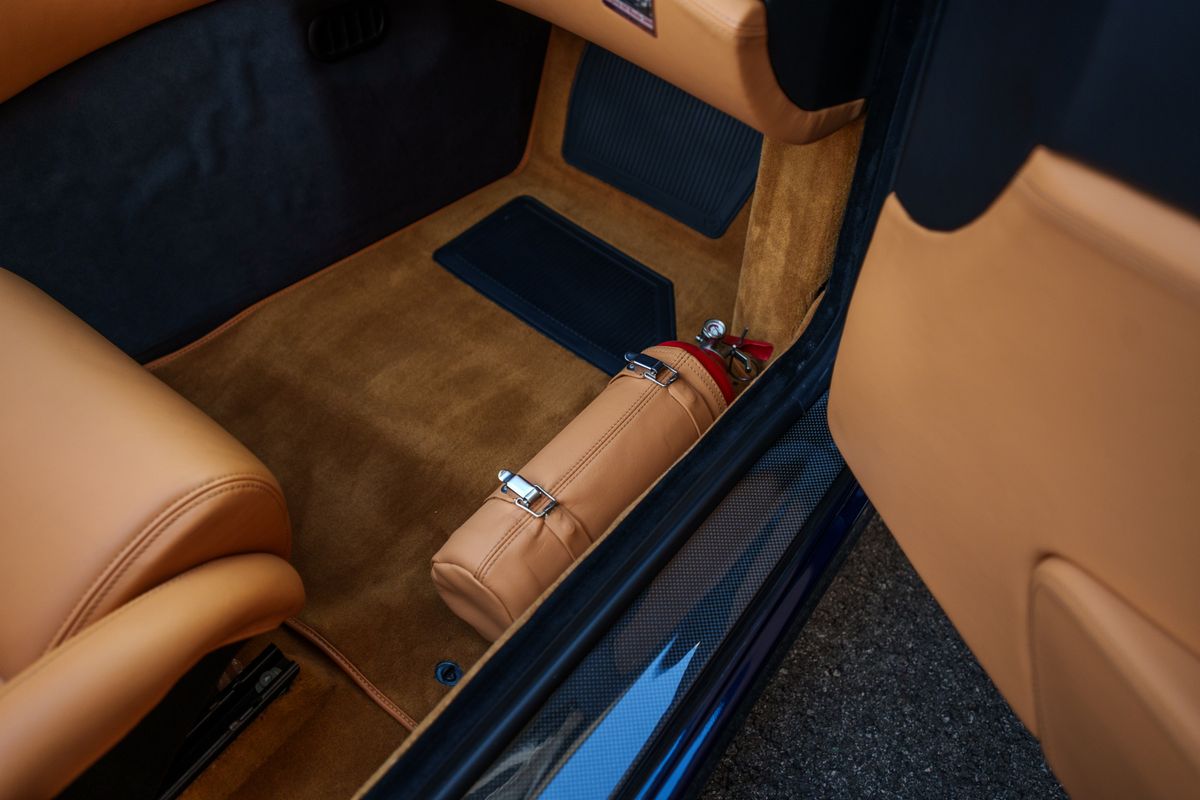 2001 Ferrari 550 Barchetta Pininfarina