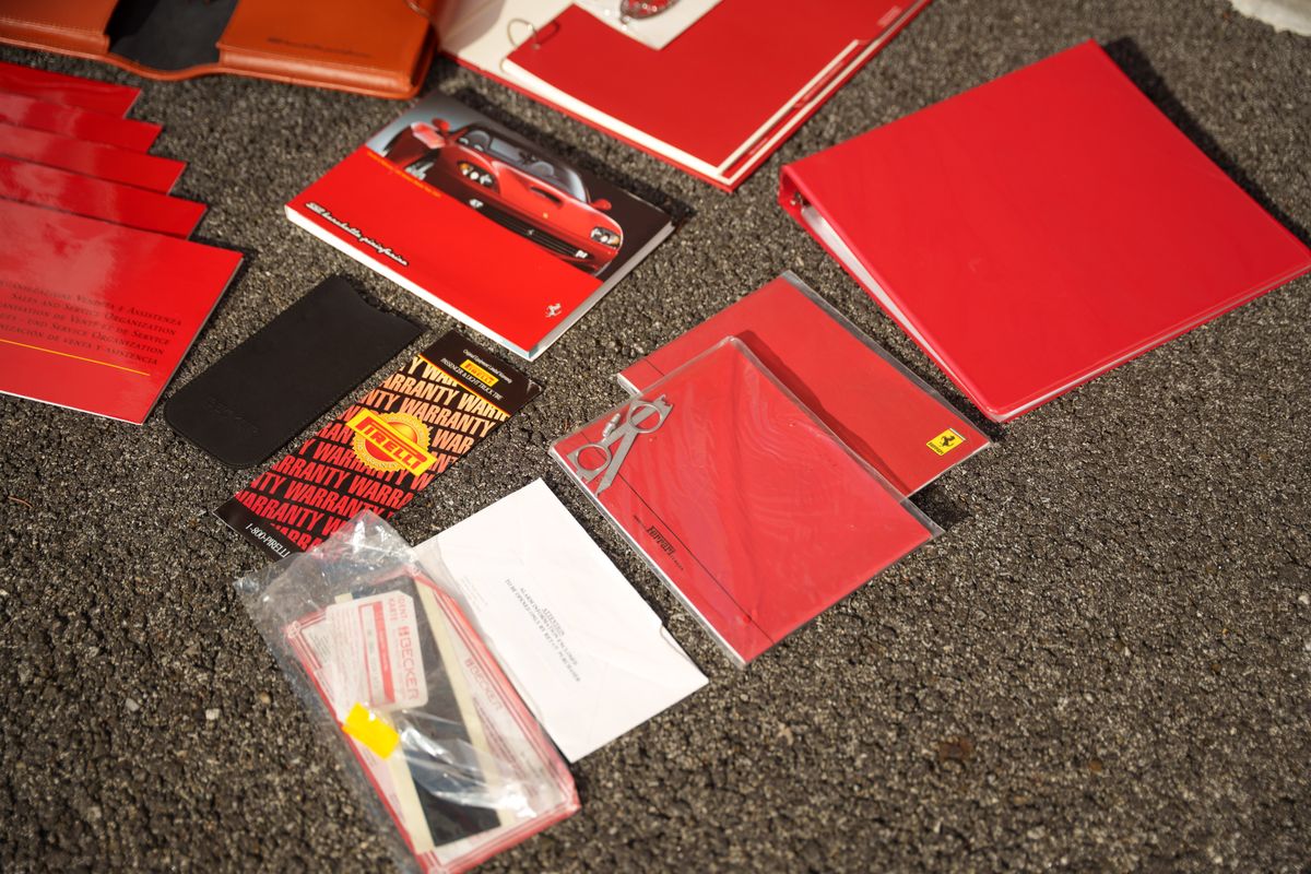 2001 Ferrari 550 Barchetta Pininfarina