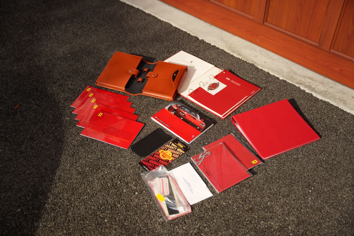 2001 Ferrari 550 Barchetta Pininfarina