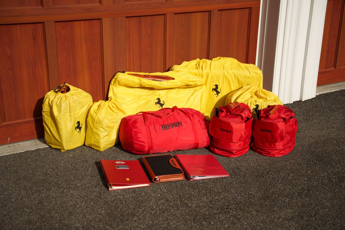 2001 Ferrari 550 Barchetta Pininfarina