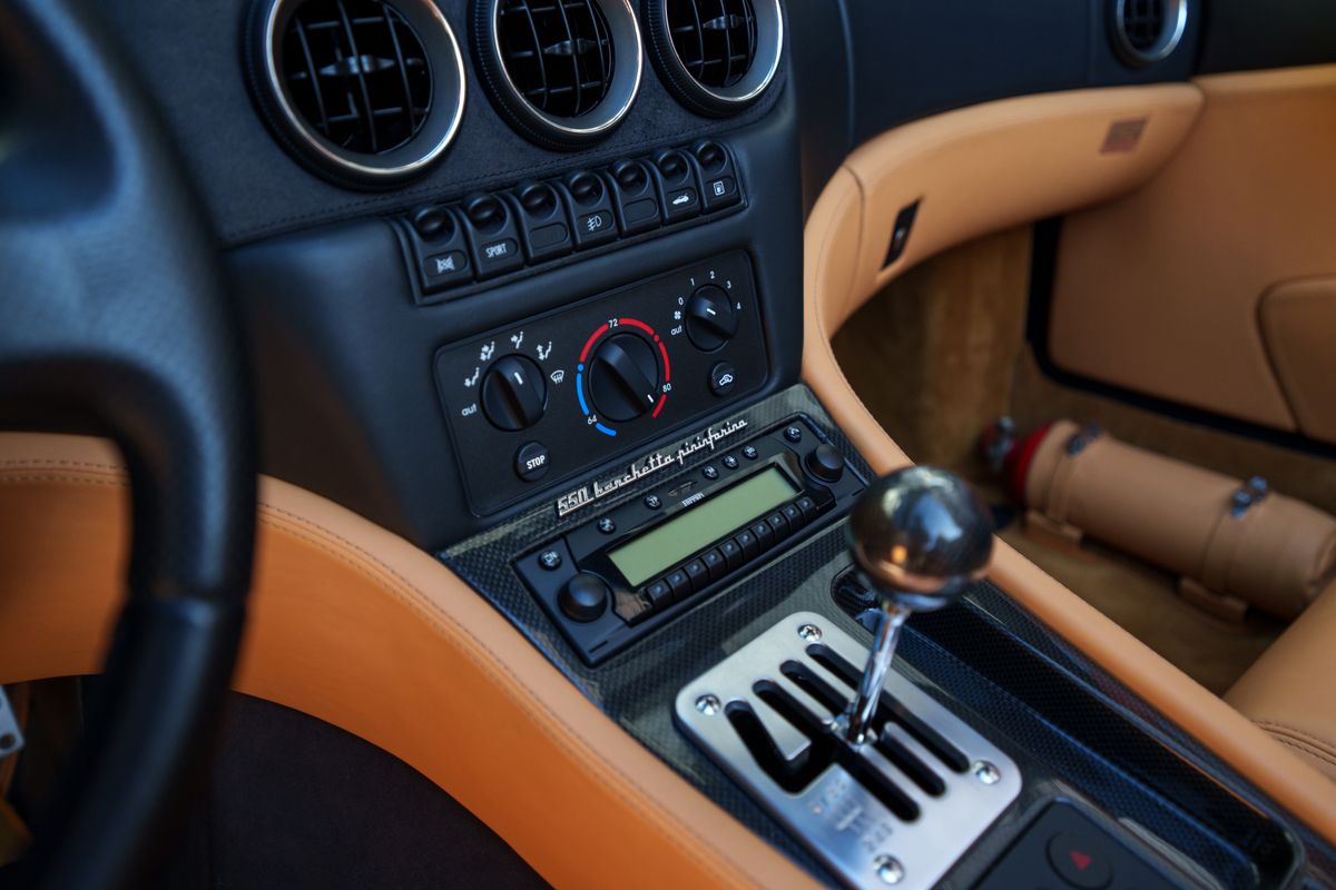 2001 Ferrari 550 Barchetta Pininfarina