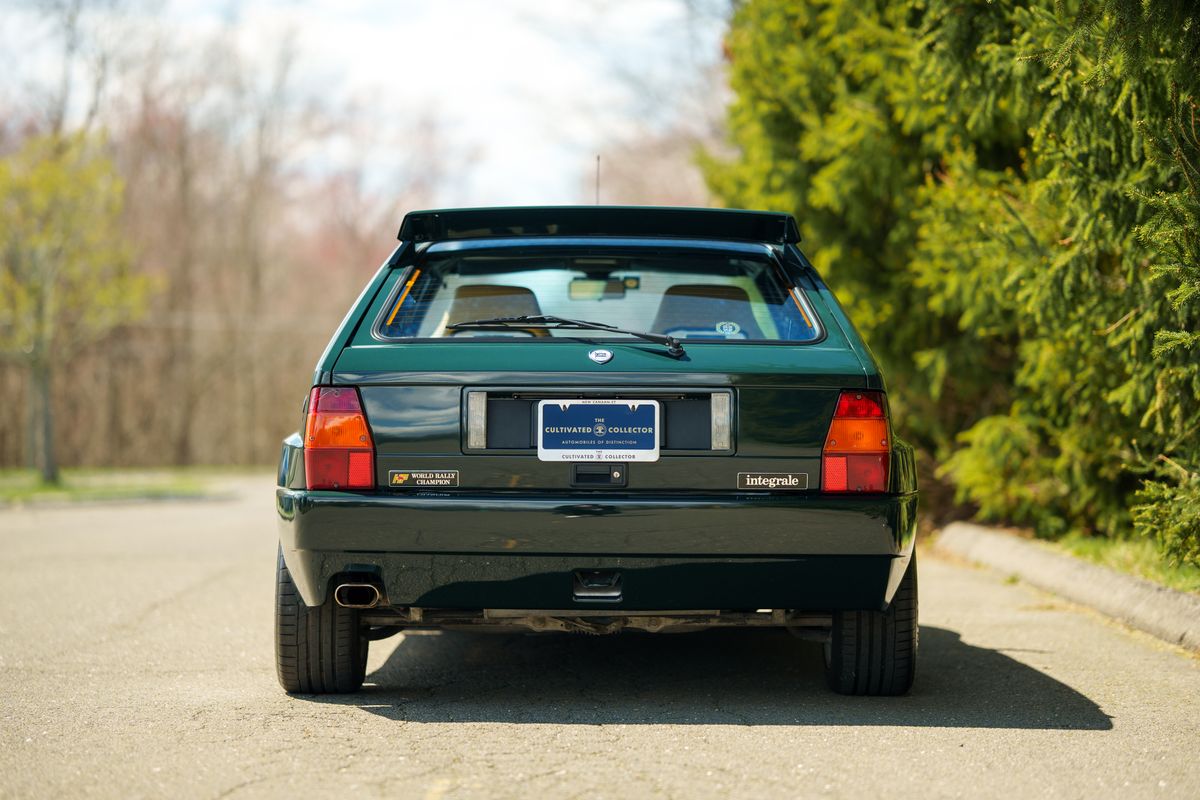 1992 Lancia Delta HF Integrale 8V Evoluzione "Serie Speciale"
