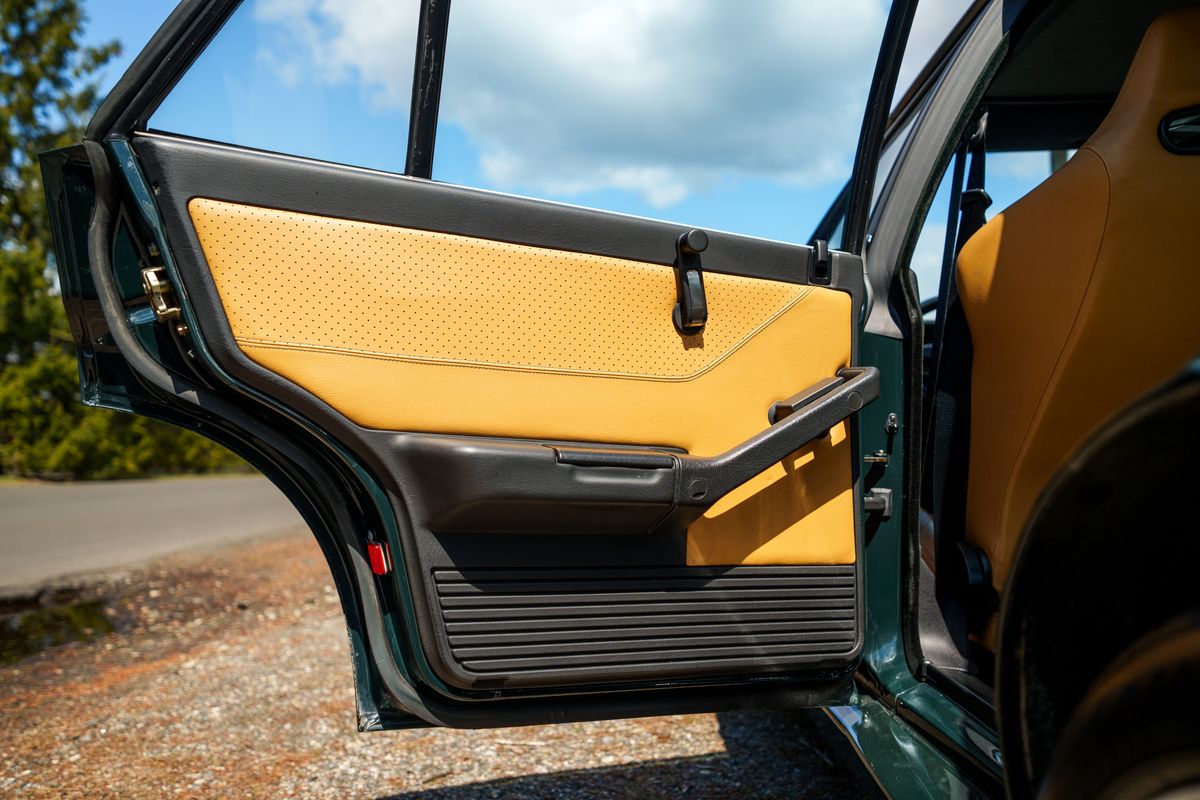 1992 Lancia Delta HF Integrale 8V Evoluzione "Serie Speciale"