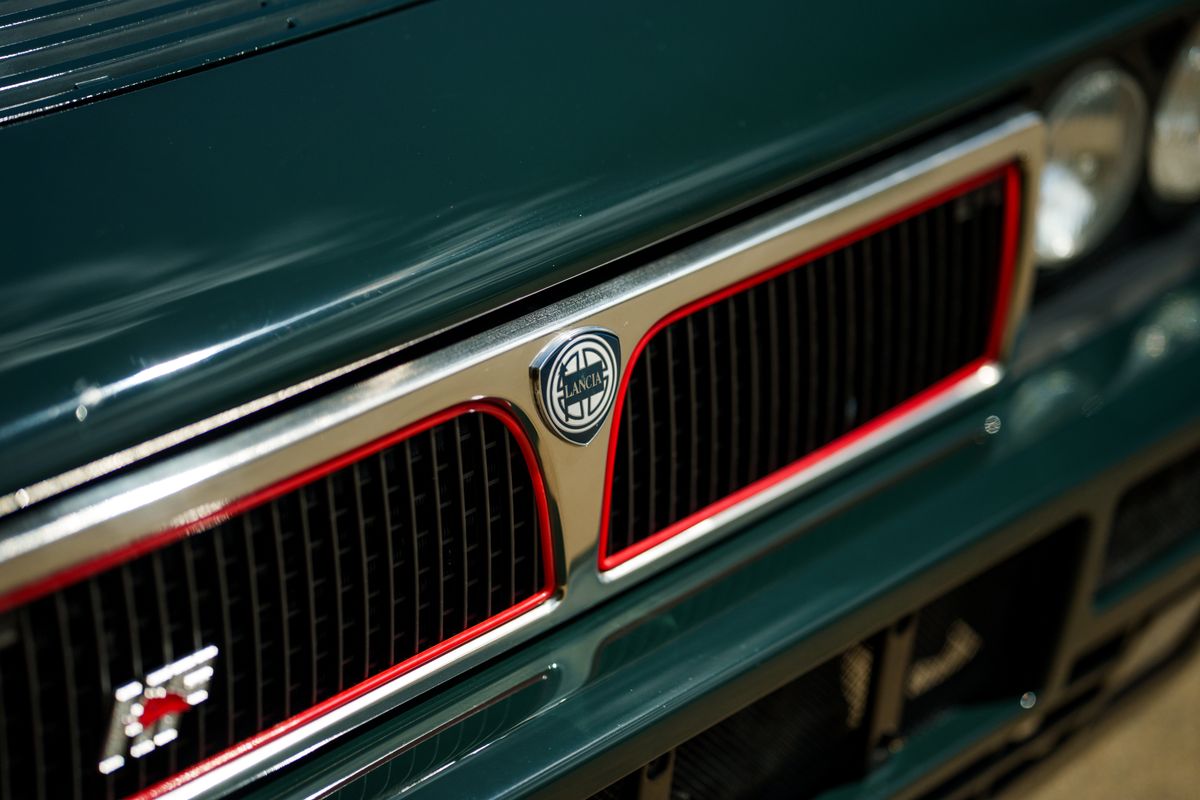 1992 Lancia Delta HF Integrale 8V Evoluzione "Serie Speciale"
