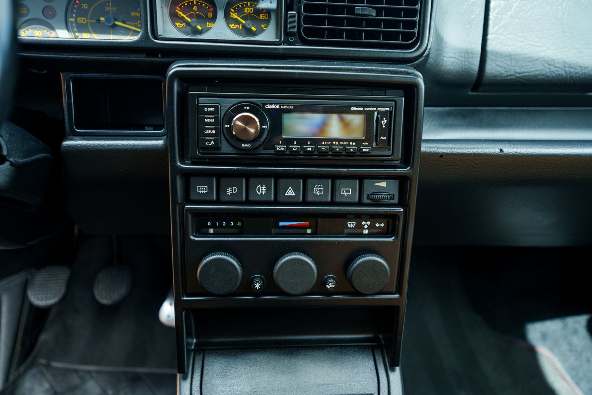 1992 Lancia Delta HF Integrale 8V Evoluzione "Serie Speciale"