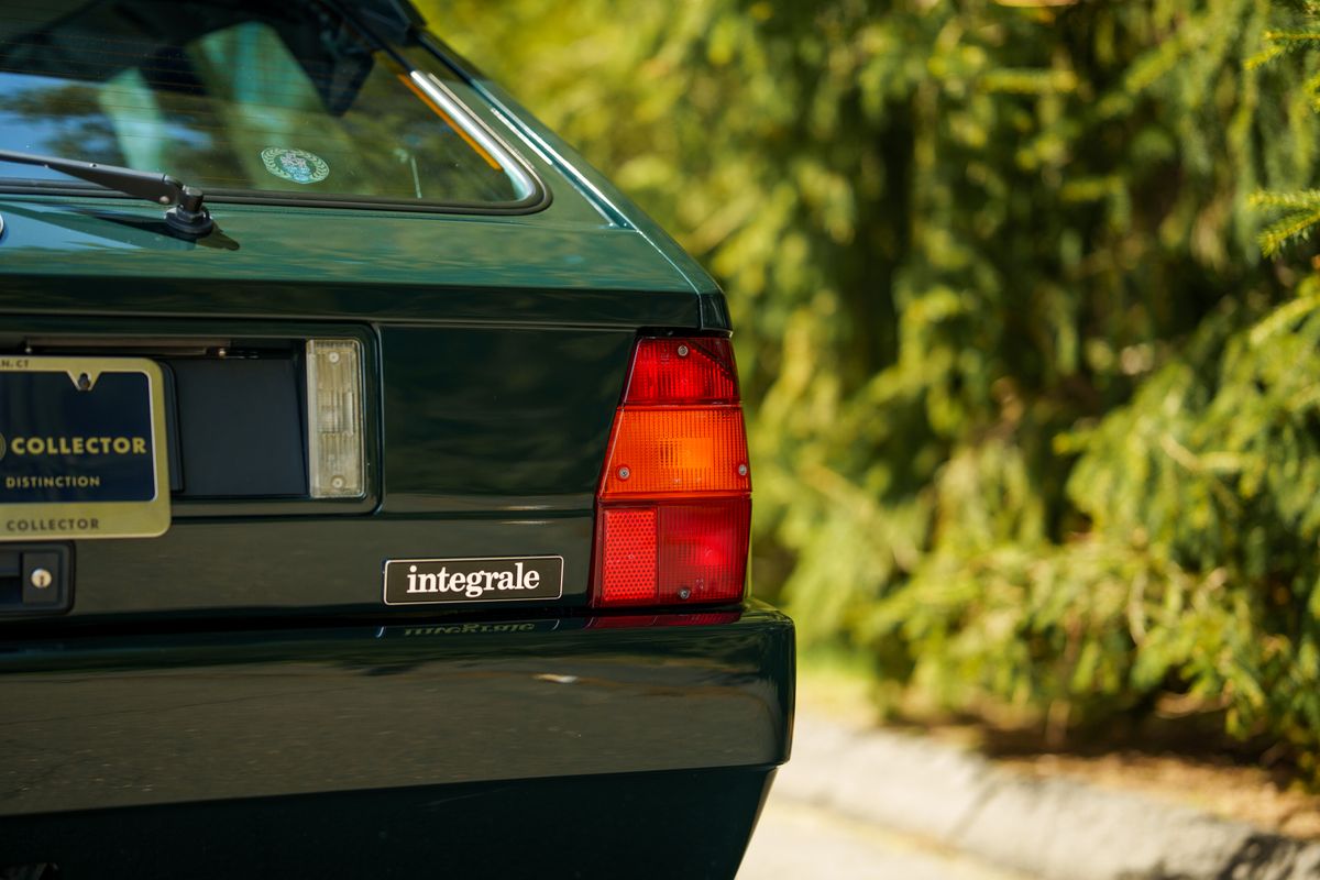 1992 Lancia Delta HF Integrale 8V Evoluzione "Serie Speciale"