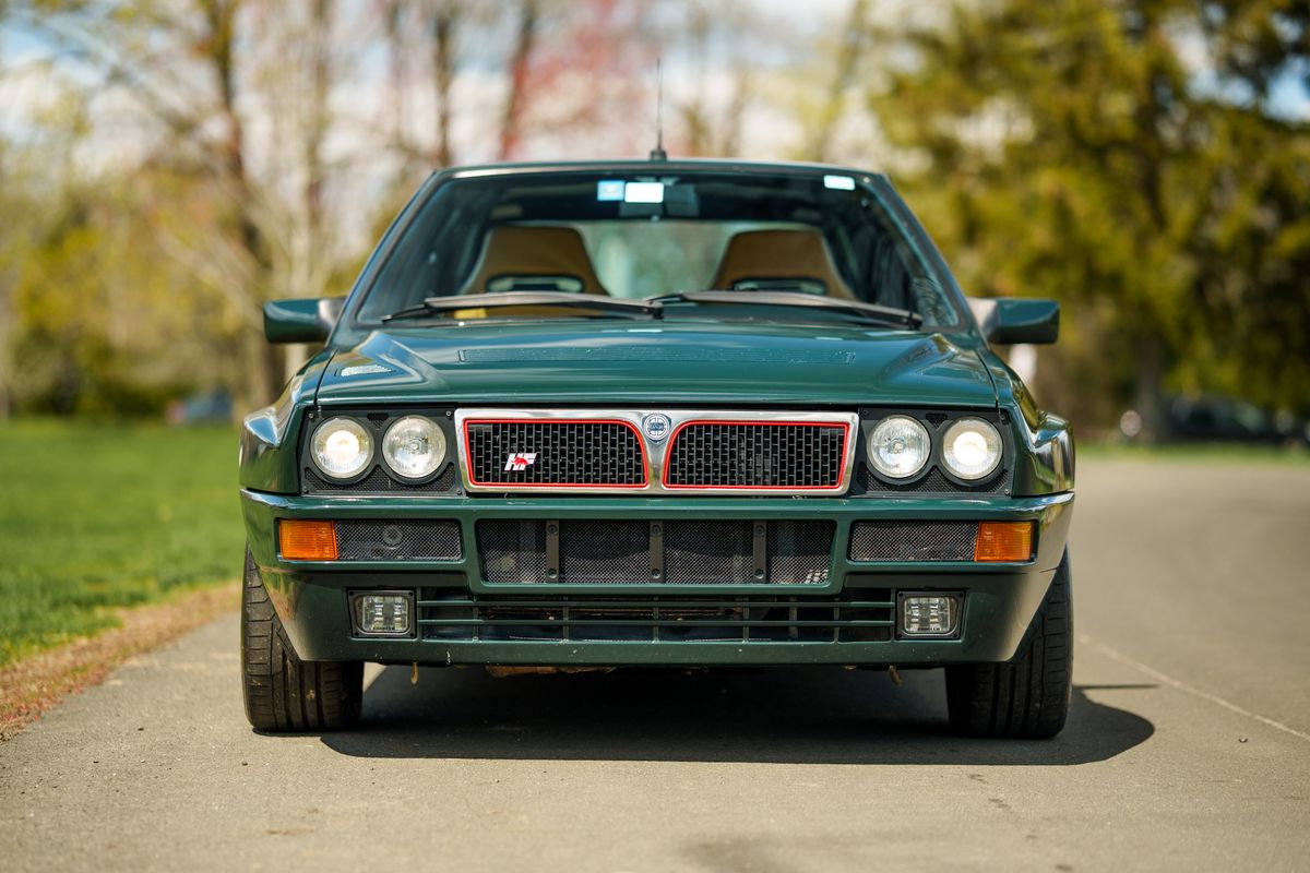 1992 Lancia Delta HF Integrale 8V Evoluzione "Serie Speciale"
