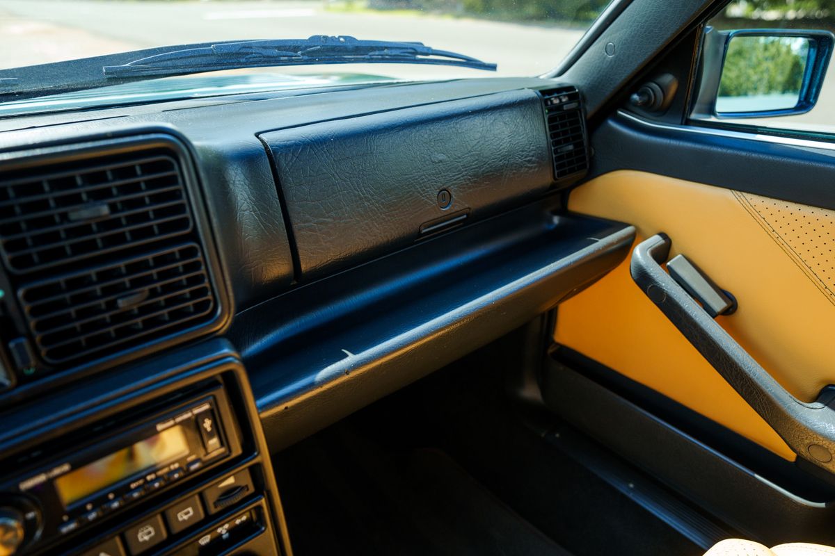 1992 Lancia Delta HF Integrale 8V Evoluzione "Serie Speciale"