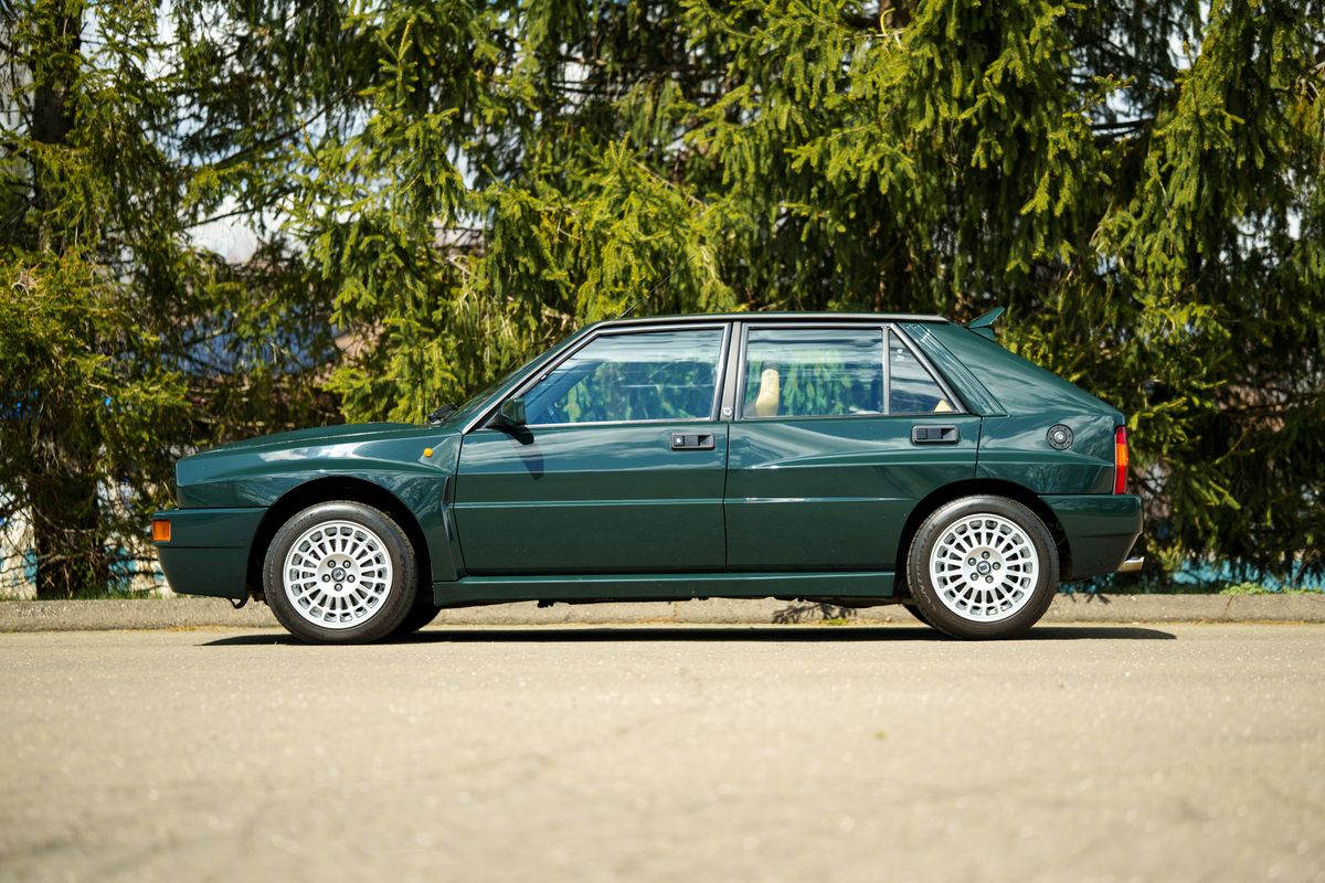 1992 Lancia Delta HF Integrale 8V Evoluzione "Serie Speciale"