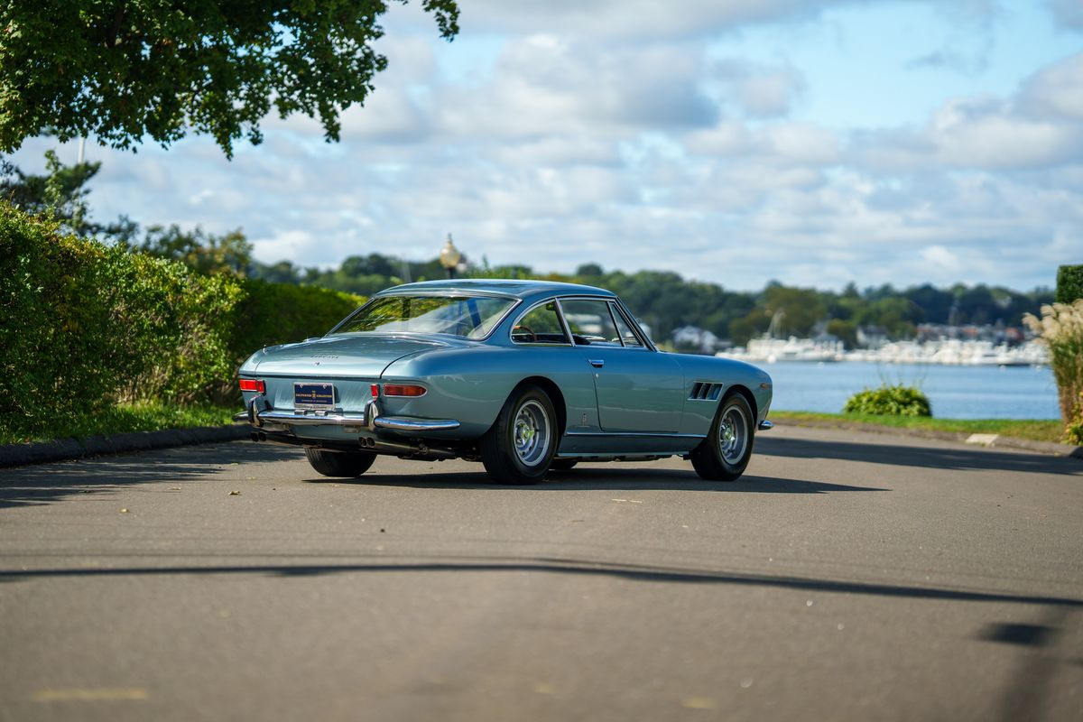1967 Ferrari 330 GT 2+2