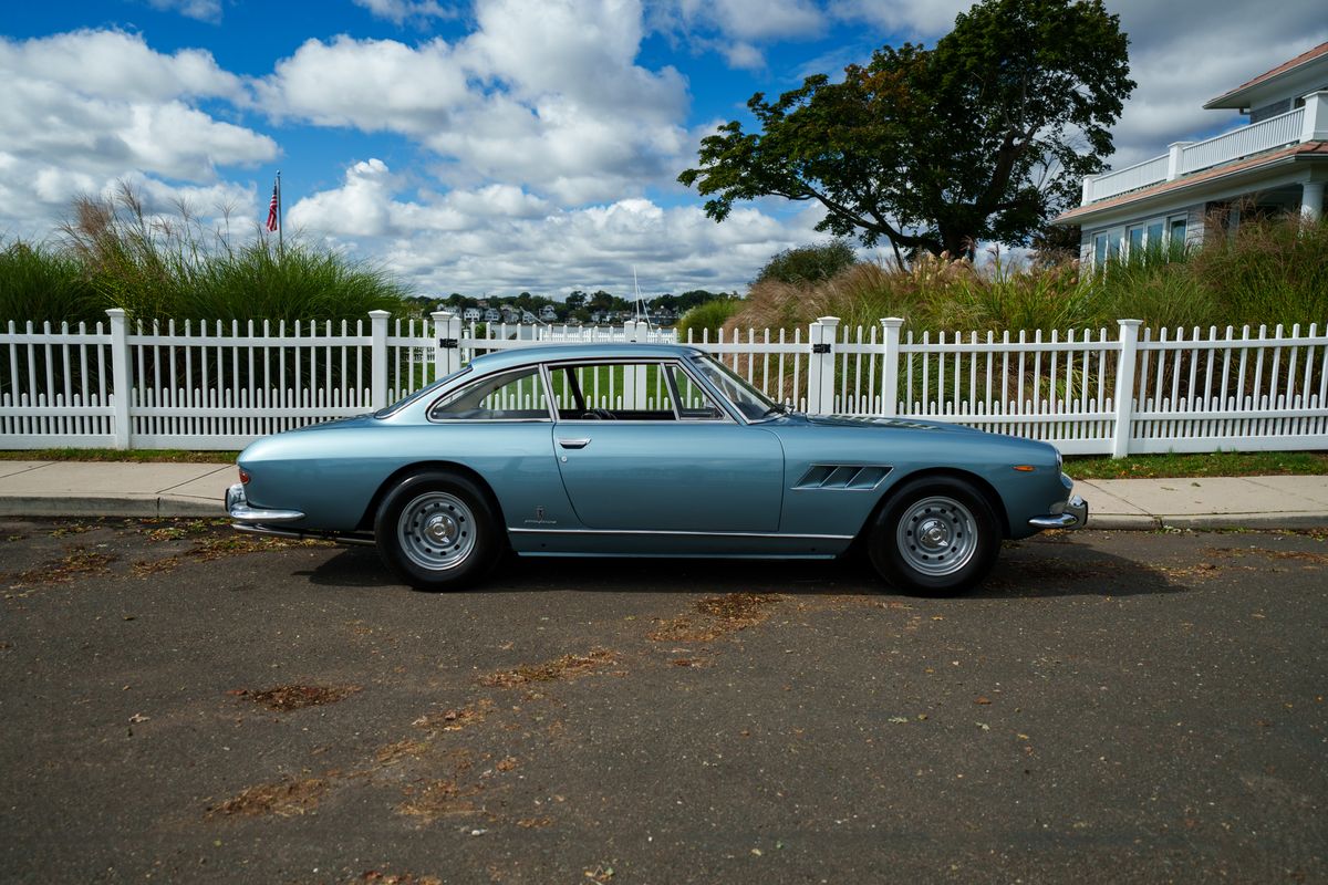 1967 Ferrari 330 GT 2+2