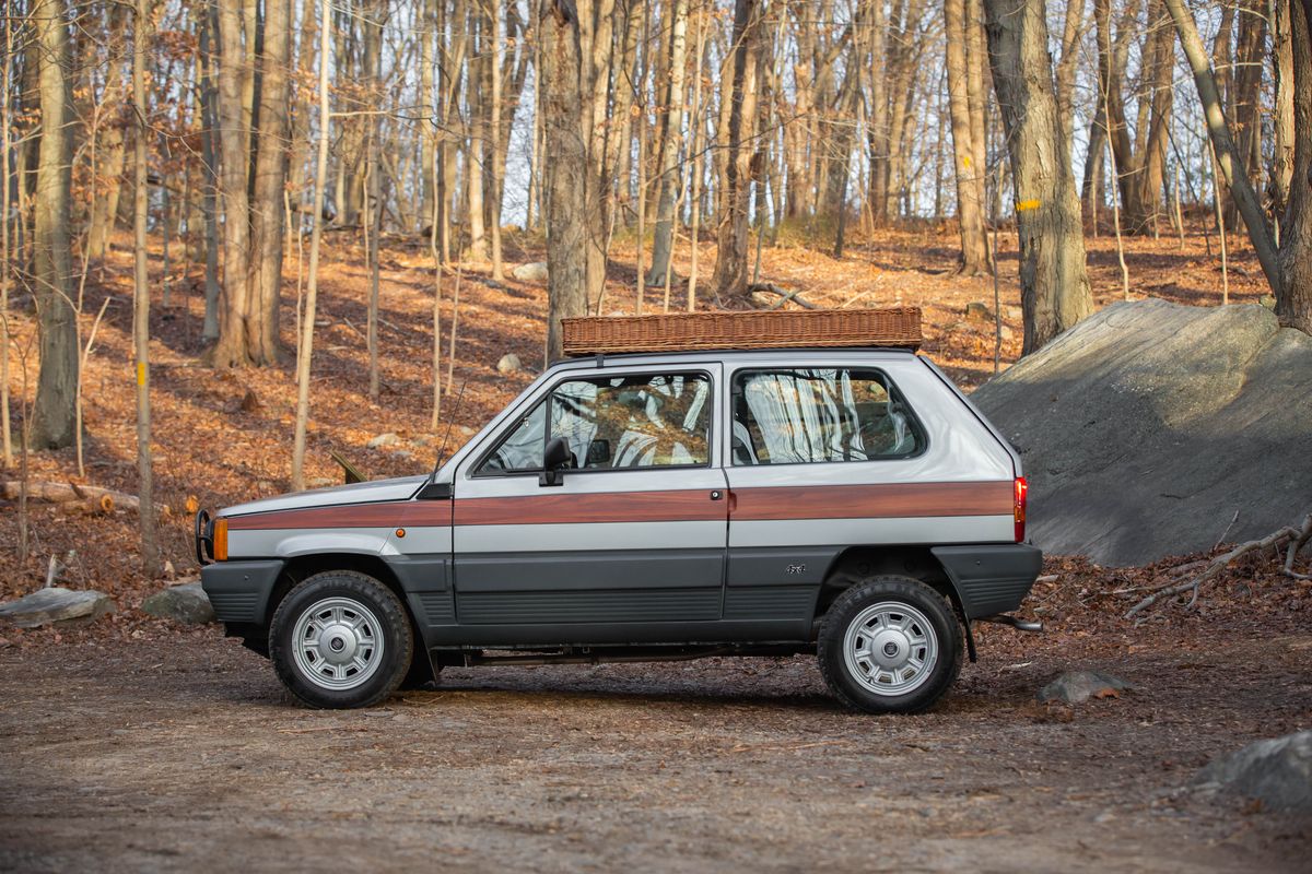 1985 Fiat Panda 4x4 "Pand’Agnelli"