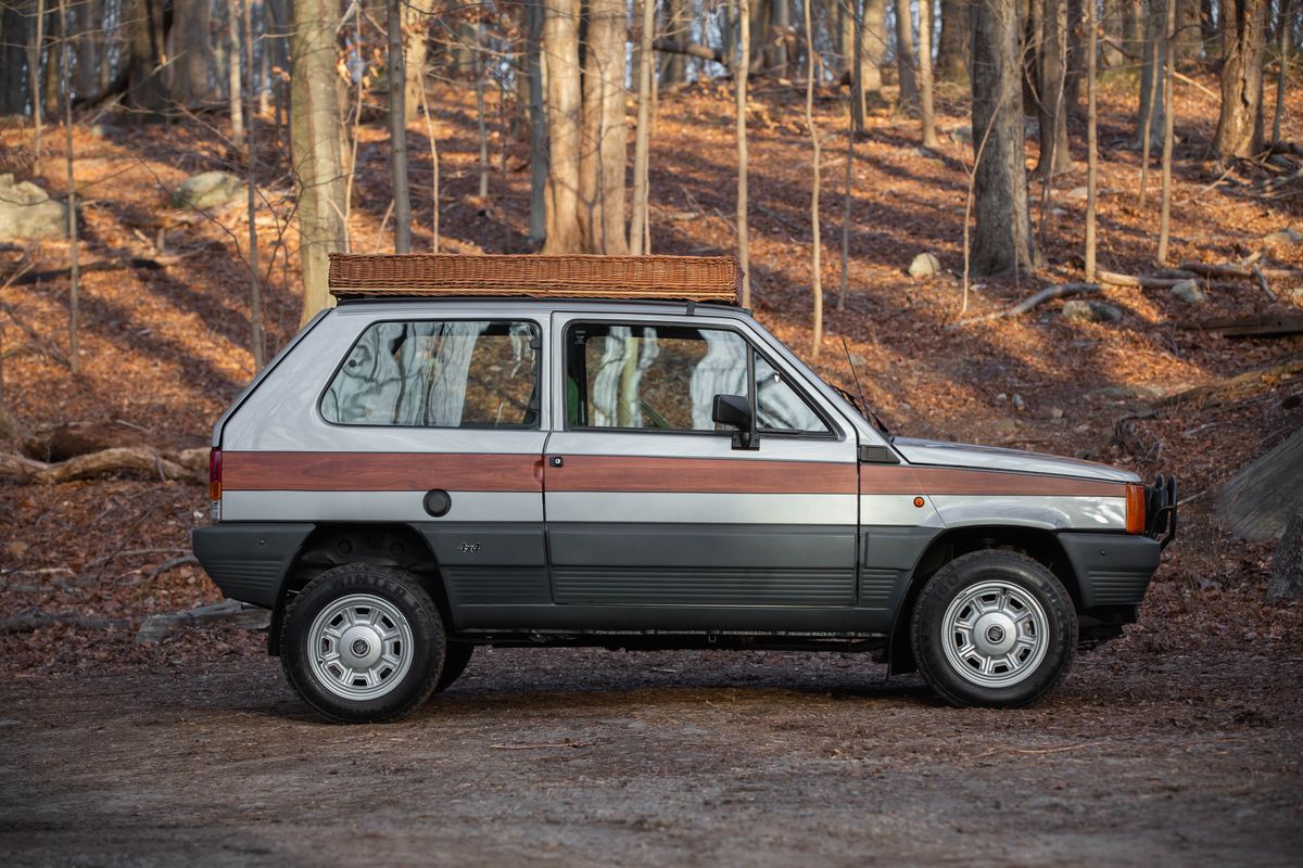 1985 Fiat Panda 4x4 "Pand’Agnelli"